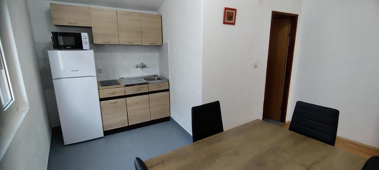 Apartments Andela Starigrad Paklenica Cameră foto
