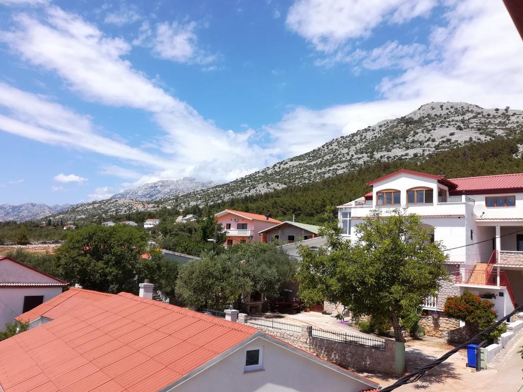 Apartments Andela Starigrad Paklenica Exterior foto